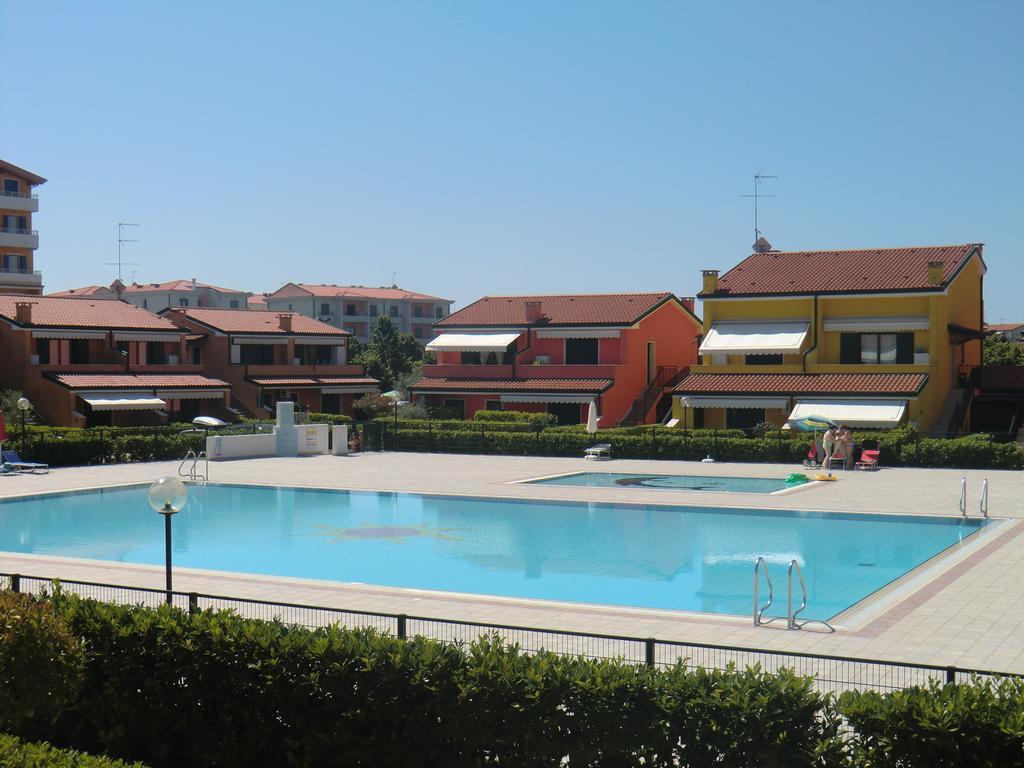 Residence Villaggio Dei Fiori Con Piscina E Posto Spiaggia Incluso 카오를레 객실 사진