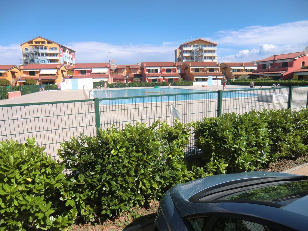 Residence Villaggio Dei Fiori Con Piscina E Posto Spiaggia Incluso 카오를레 객실 사진