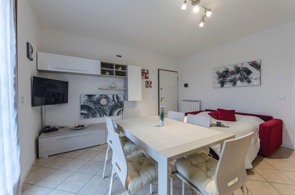 Residence Villaggio Dei Fiori Con Piscina E Posto Spiaggia Incluso 카오를레 객실 사진