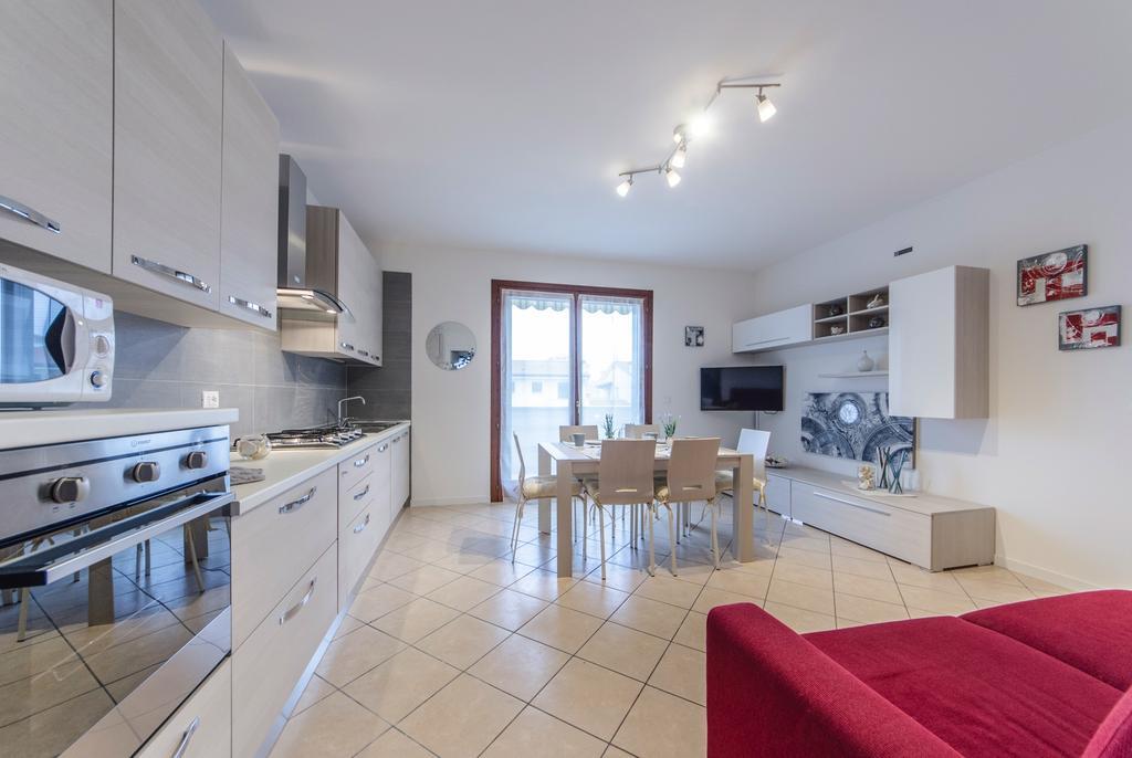 Residence Villaggio Dei Fiori Con Piscina E Posto Spiaggia Incluso 카오를레 객실 사진