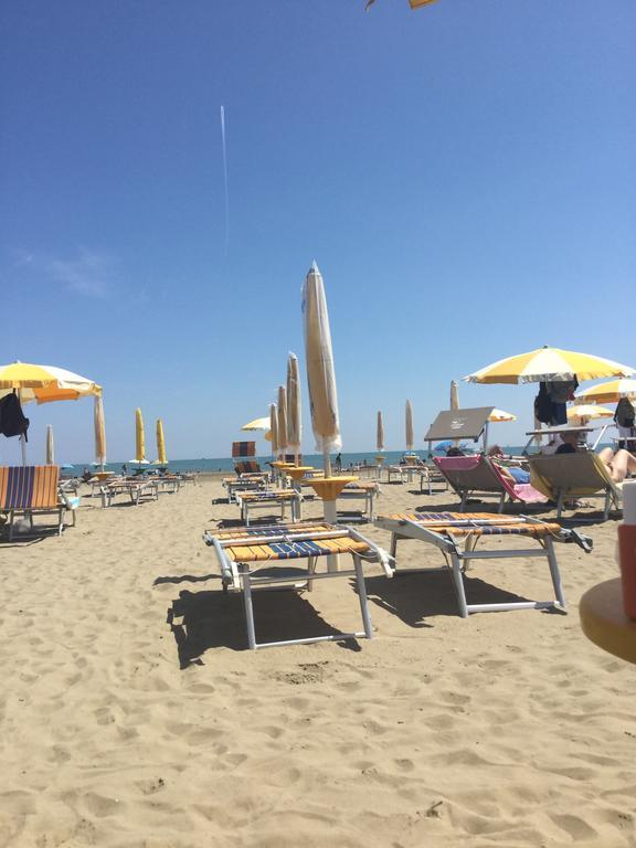 Residence Villaggio Dei Fiori Con Piscina E Posto Spiaggia Incluso 카오를레 외부 사진